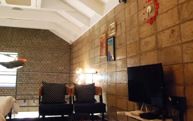 Soar Hotel