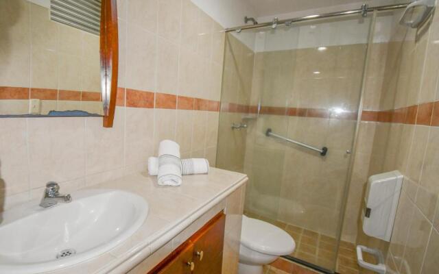 Hotel Monarca