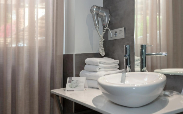 Hotel AACR Monteolivos