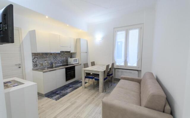 Bilocale ristrutturato a nuovo a 20 metri dal mare