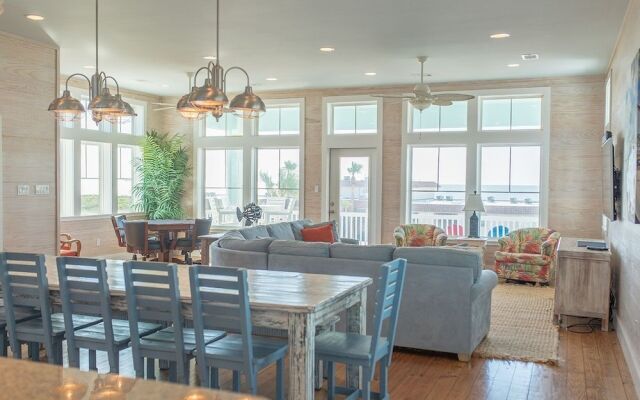 Turtle Paradise - 5 Br Home