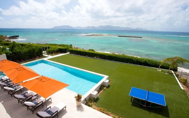 Villa Champagne Shores