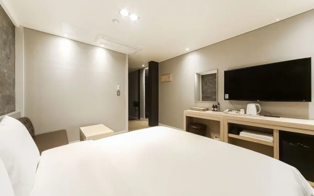 Busan Nampodong Hotel Lin