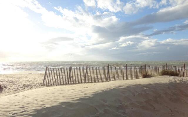 Appartement Le Grau-du-Roi, 1 pièce, 4 personnes - FR-1-307-156