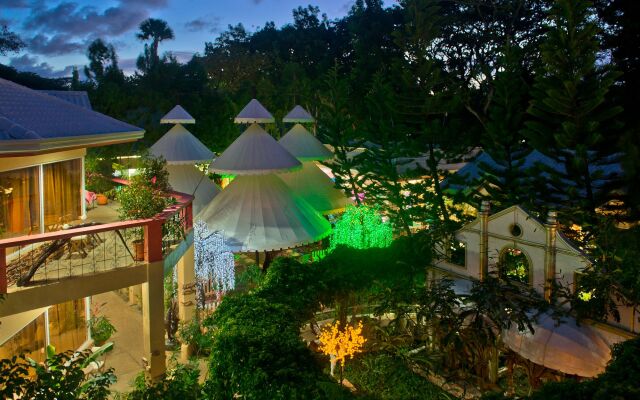 Deep Forest Garden Hotel