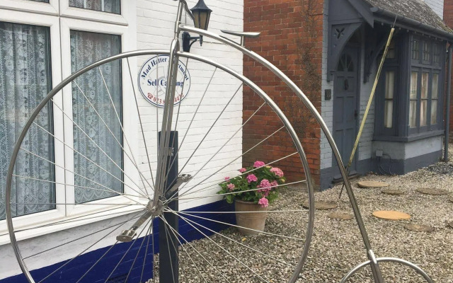 Penny Farthing Hotel