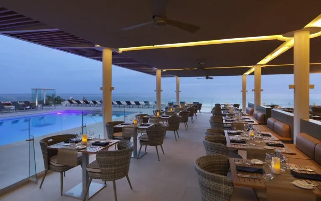 Royal Service at Paradisus by Meliá Los Cabos – All Inclusive Adults O