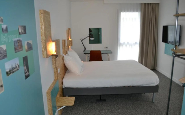 Greet Hotel Rennes Pace