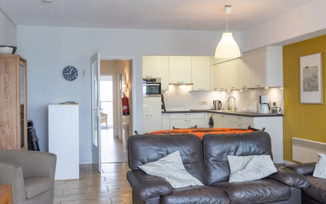 Apartment on the 9th Floor for Family