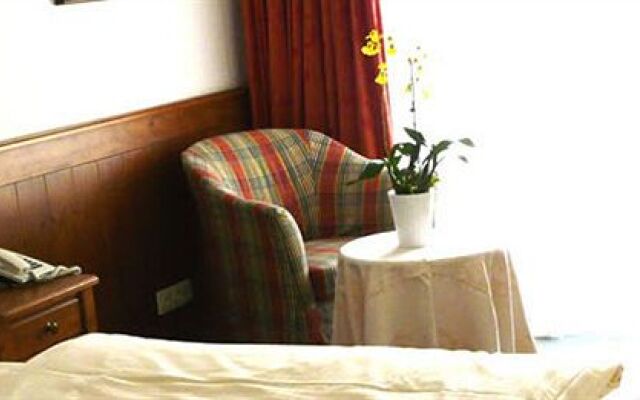 Hotel Roter Hahn - Bed & Breakfast