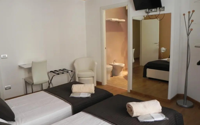 Bed  Breakfast Beauty