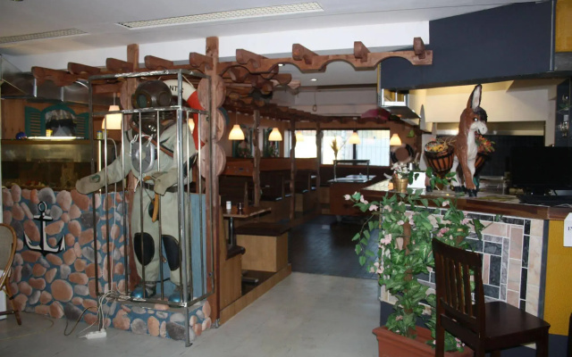Arkadia  & Hostel