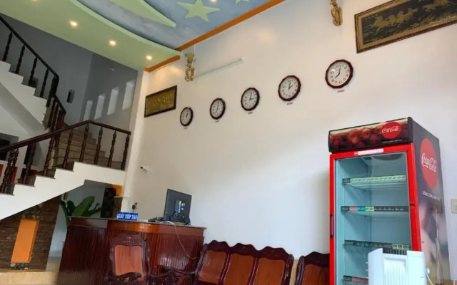 Thuy Ha Hotel
