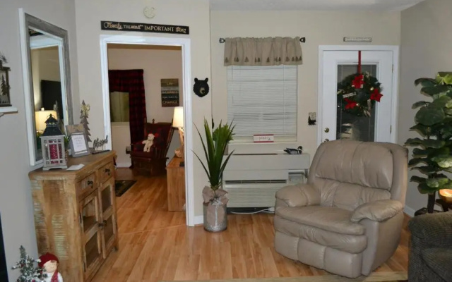 River Place Condos 407 2BD