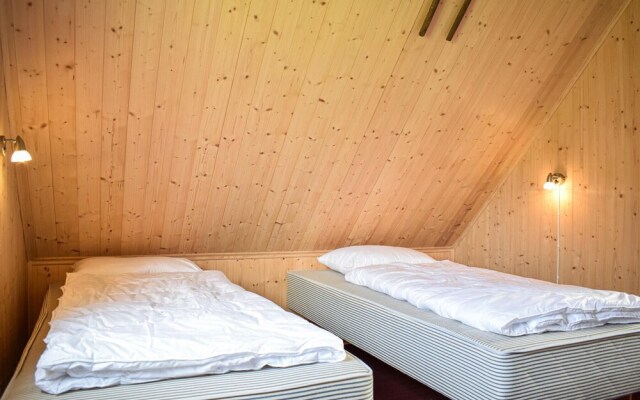 Beautiful Home in Stolmen With 2 Bedrooms