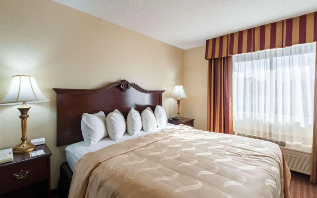 Red Roof Inn & Suites Chestertown
