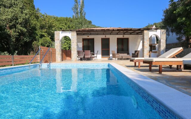 Skiathos Island Villas