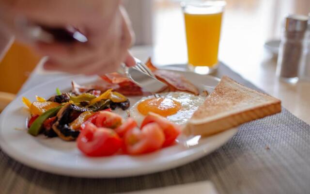 Servatur Terrazamar Suite & Sun Suite