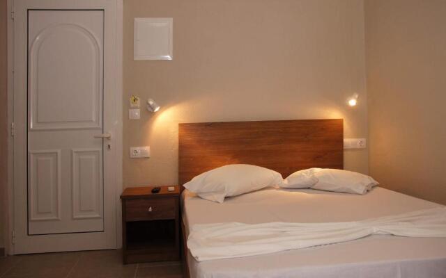 Kalouda Rooms