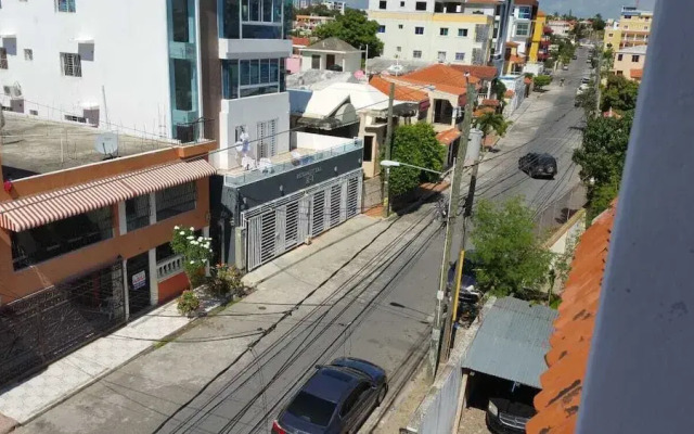 Adriano's Apartahotel