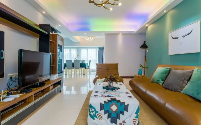 Locals Boutique Apartment Huafa No.11