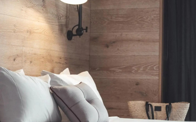 The Island Gold Coast