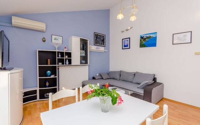 Apartments Maslina
