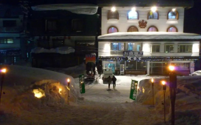 Hotel Shuzan Nanatsunotobira — 3-star hotel in Myoko