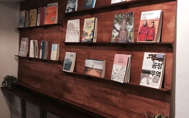 catalogImage