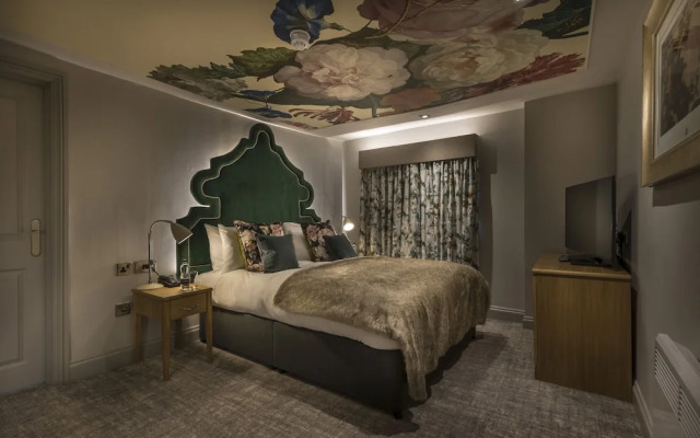 The Three Swans Hotel, Hungerford, Berkshire