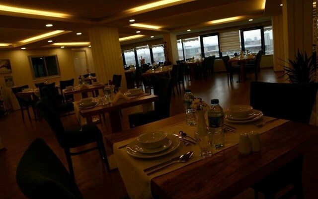 Saydes Otel