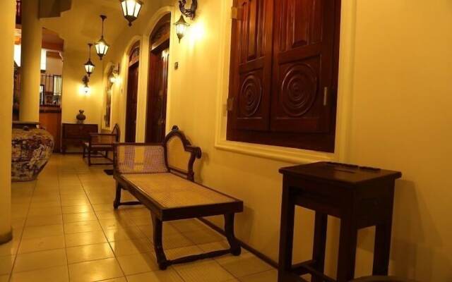 The Villa Hotel