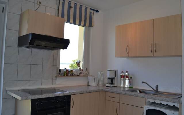 Secluded Apartment in Börgerende-rethwisch With Sauna