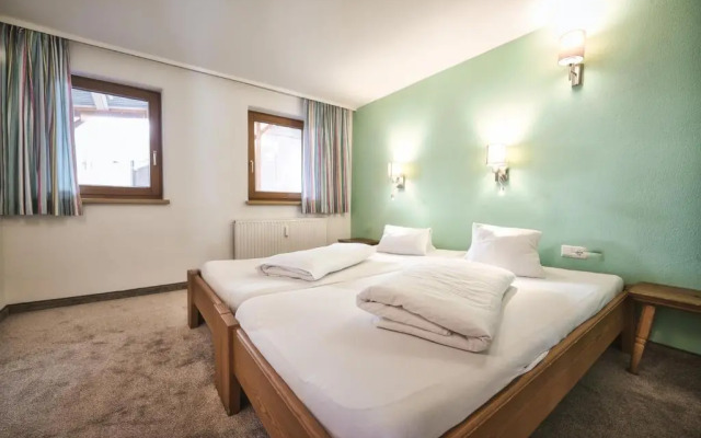 Basur - das Schihotel am Arlberg