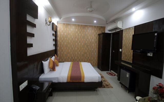 OYO 6408 Hotel Delhi Heart