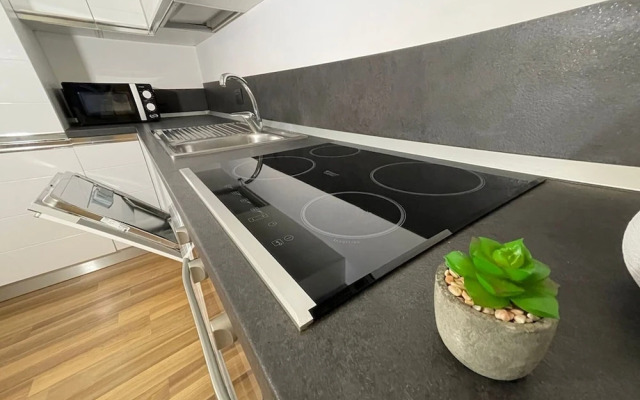 Apt for 4 With Gym, Bovisa Milan