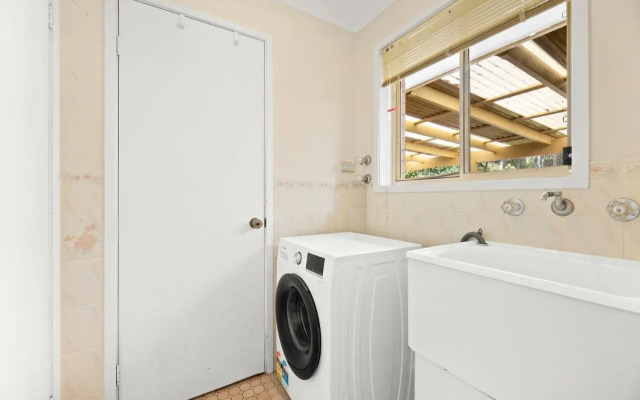 Cherrybush @ Mystery Bay