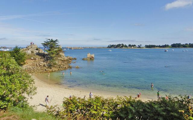 Holiday home, Port Blanc-Penvénan