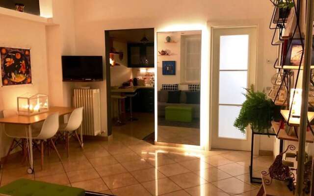 Beachfront, Private Garden, Central Area, Private Entrance