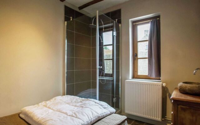 Holiday Home With Sauna in Alveringem