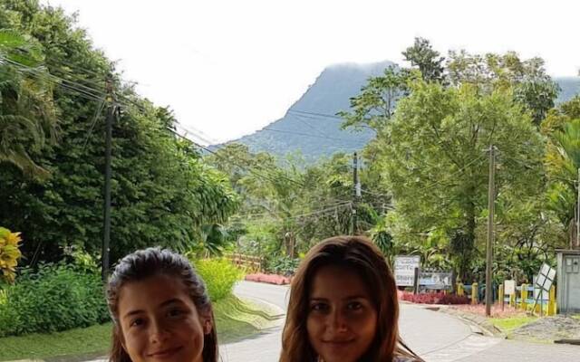 Arenal Green