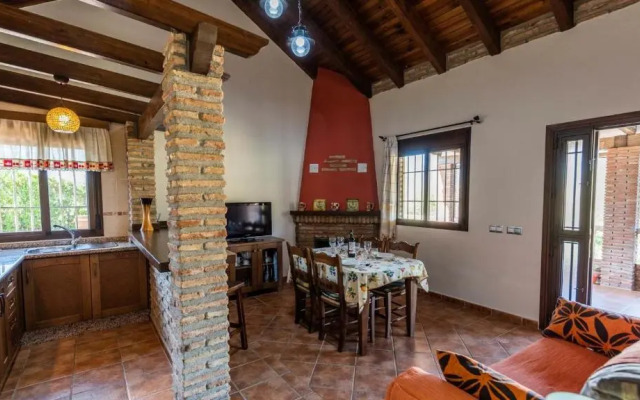 Casa Los Valles Alozaina by Ruralidays