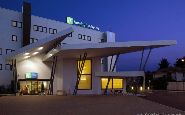 Holiday Inn Express Milan - Malpensa Airport, an IHG Hotel