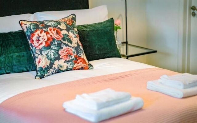 Catharine House by condokeeper