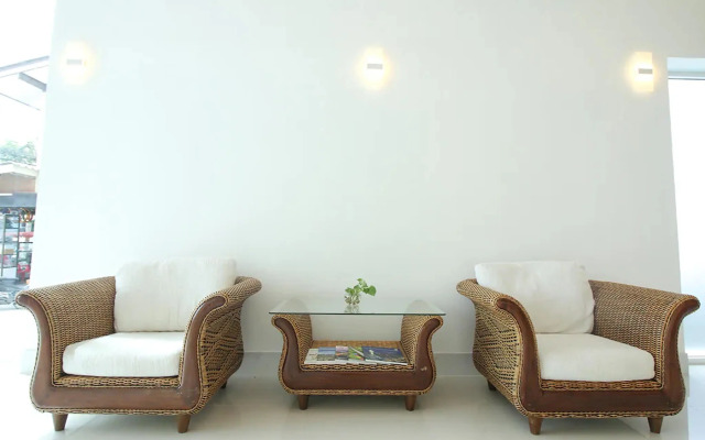 Convenient Grand Hotel