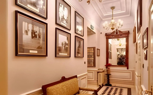 Pałac Tłokinia - фото 3