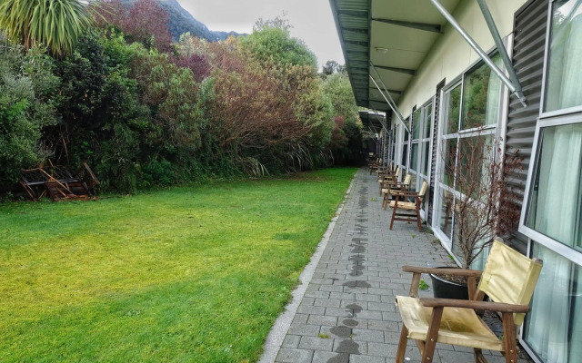 The Westhaven Motel