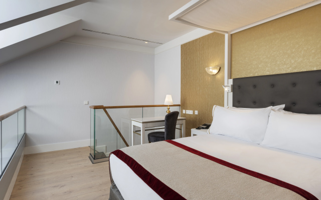 Aurea Ana Palace by Eurostars Hotel Company