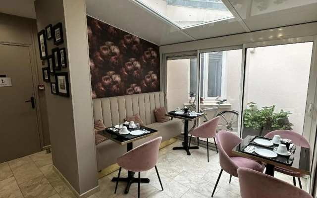 Hotel Agenor