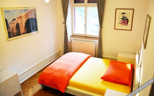 Apartments Logis 69